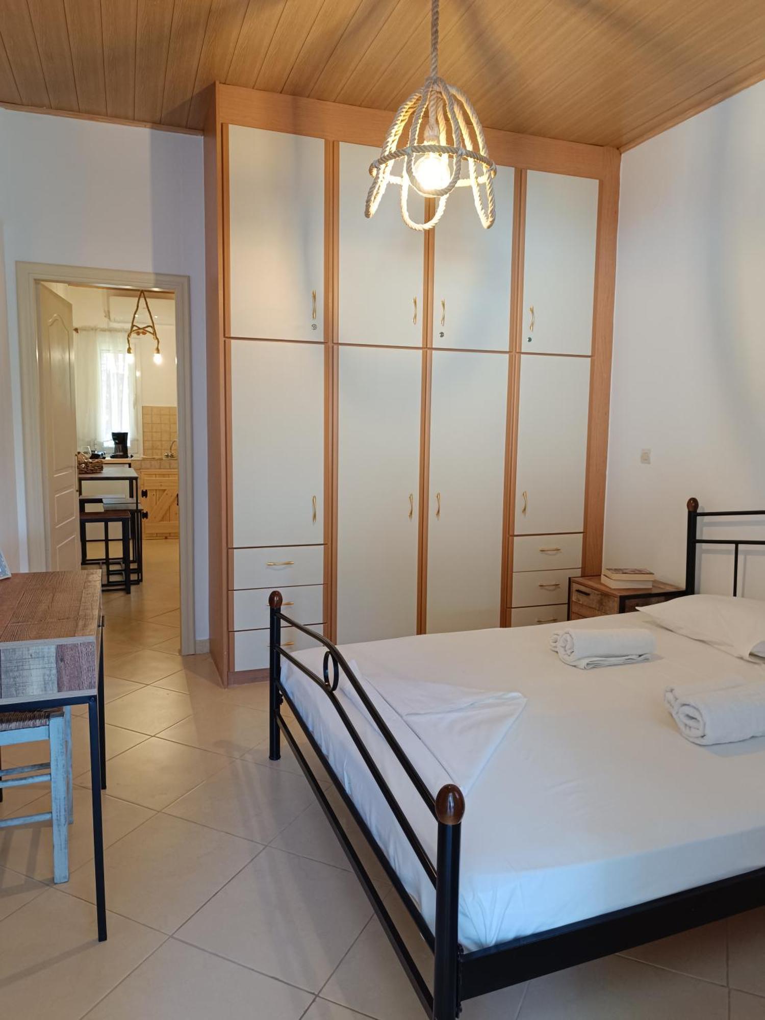 Athina Studio Apartments Kerveli Exterior foto