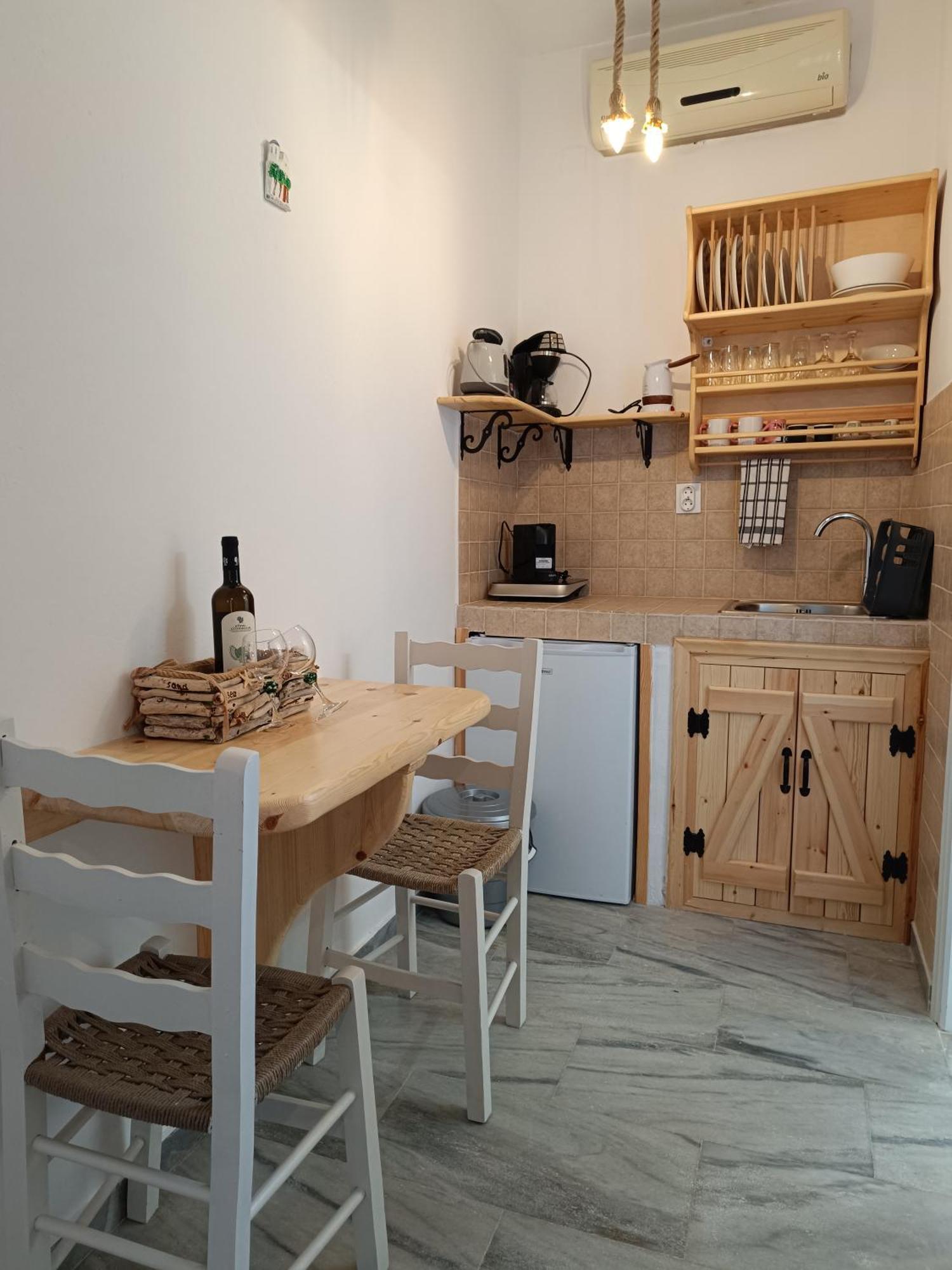 Athina Studio Apartments Kerveli Exterior foto