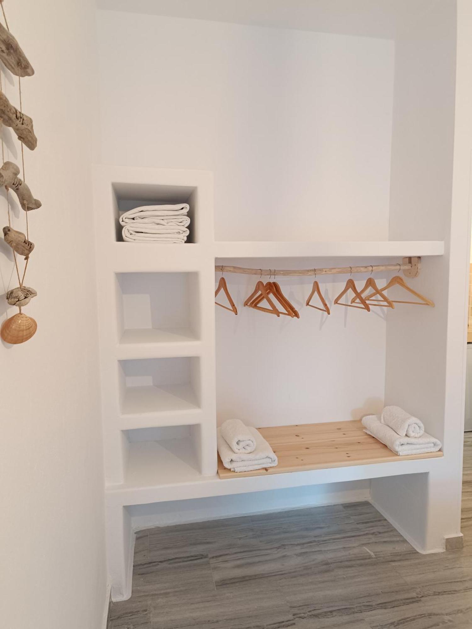 Athina Studio Apartments Kerveli Cameră foto